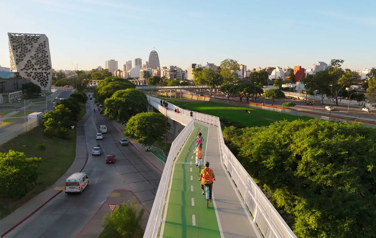 Estudiar lejos de casa, con la tranquilidad de estar siempre protegidos